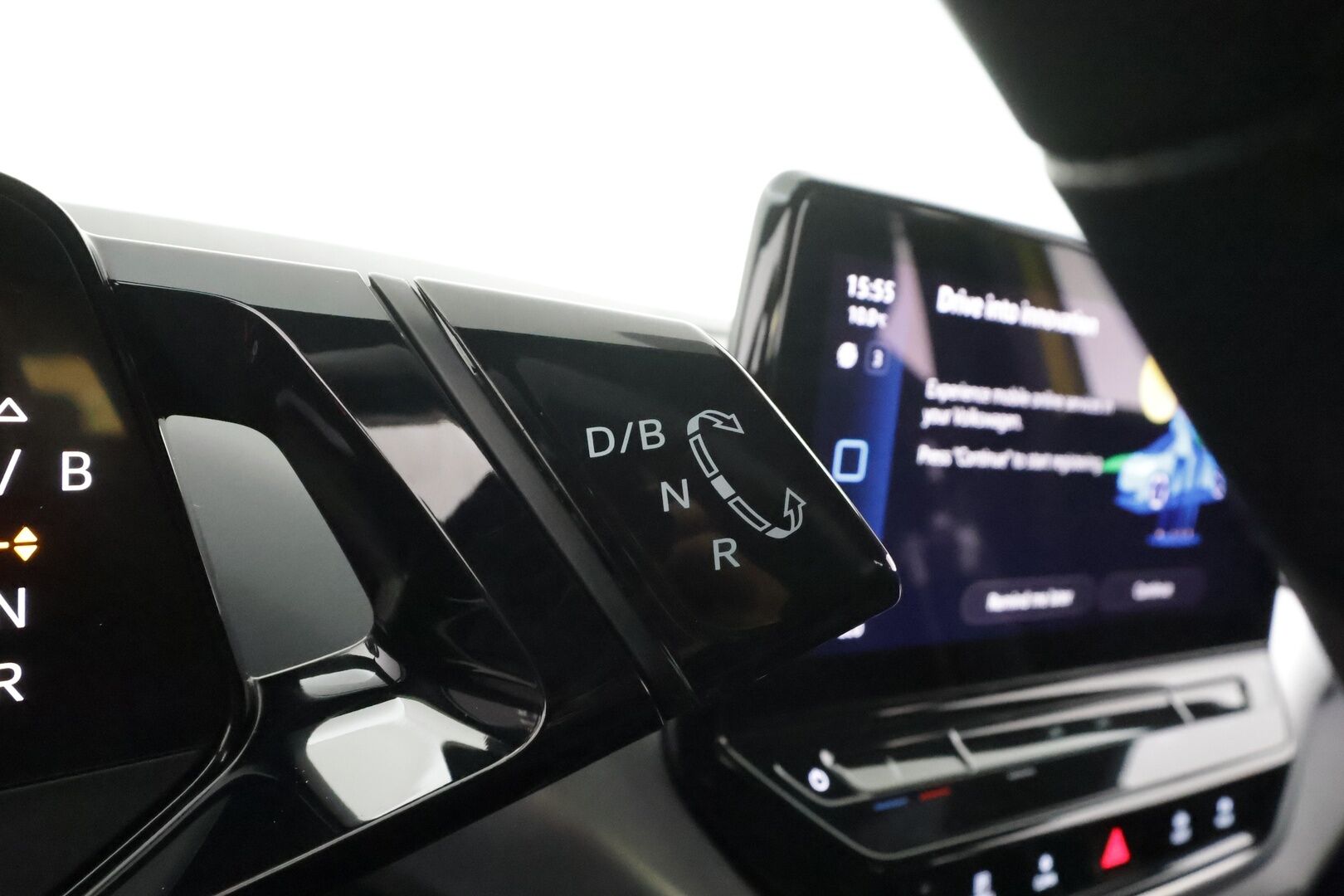 Volkswagen ID.4 2021 Pure City 109 kW, akku 52 kWh - *ACC | P.tutkat | LED | Navi | ILP | Ratinlämmitin | 1.Om Suomi-auto | Akku kuntotarkastettu | Kahdet renkaat aluvanteilla*