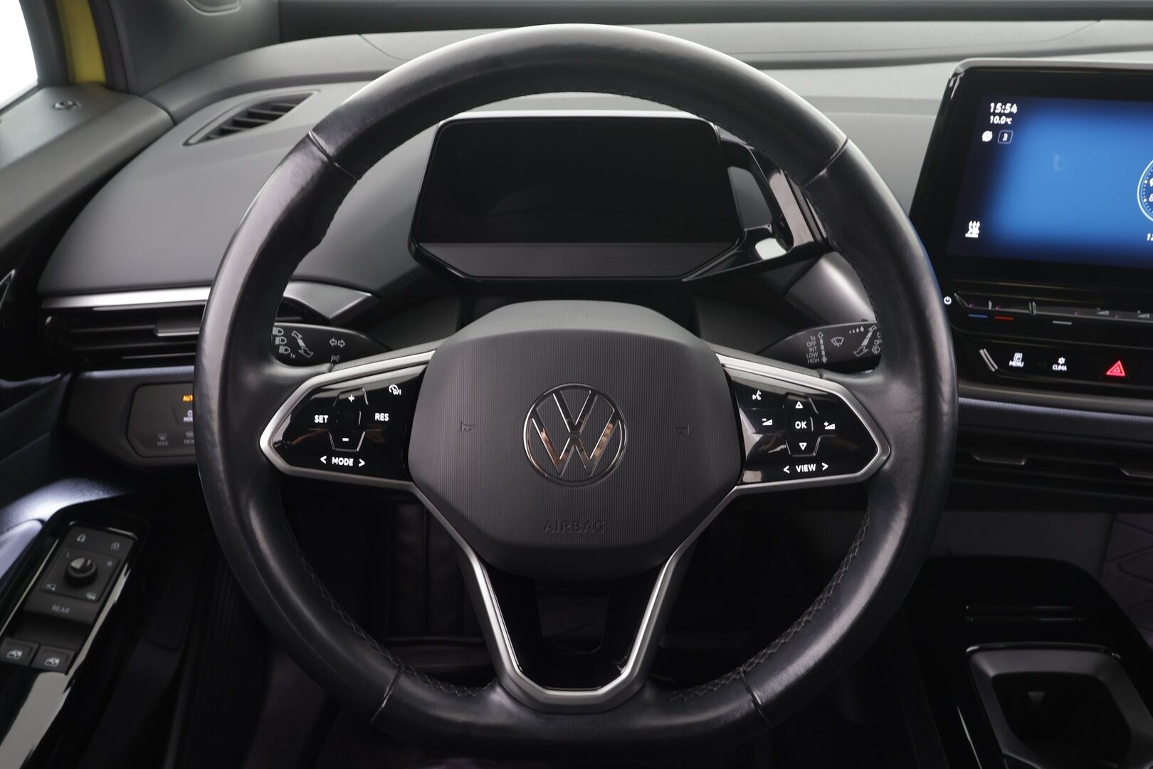 Volkswagen ID.4 2021 Pure City 109 kW, akku 52 kWh * ACC / P.tutkat / LED / Navi / ILP / Ratinlämmitin * - 1.Om Suomi-auto / Akku kuntotarkastettu / Kahdet renkaat aluvanteilla