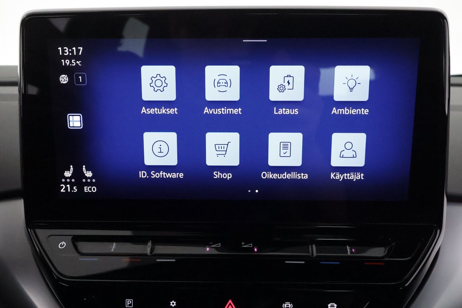 Volkswagen ID.4 2021 Pro Performance Life 150 kW **1-om. Suomi-auto / Lämpöpumppu / Adapt.vakkari / Vetokoukku / Apple&Android / P.tutkat** - Akku kuntotarkastettu! 