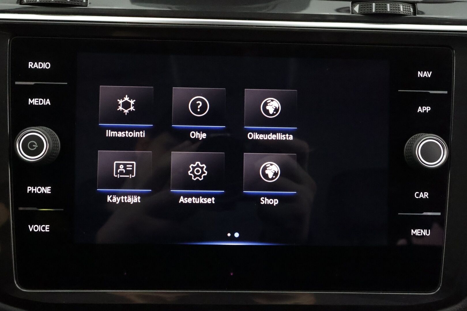 Volkswagen Tiguan 2021 Style 1,5 TSI 110 kW DSG - | Webasto | ACC | Matrix-LED | Muistipenkki | P.Kamera | Kaistavahti | Keyless | 1-om Suomi-auto | Kahdet renkaat | 