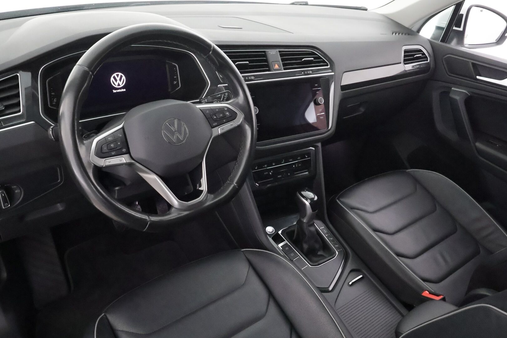 Volkswagen Tiguan 2021 Style 1,5 TSI 110 kW DSG - | Webasto | ACC | Matrix-LED | Muistipenkki | P.Kamera | Kaistavahti | Keyless | 1-om Suomi-auto | Kahdet renkaat | 