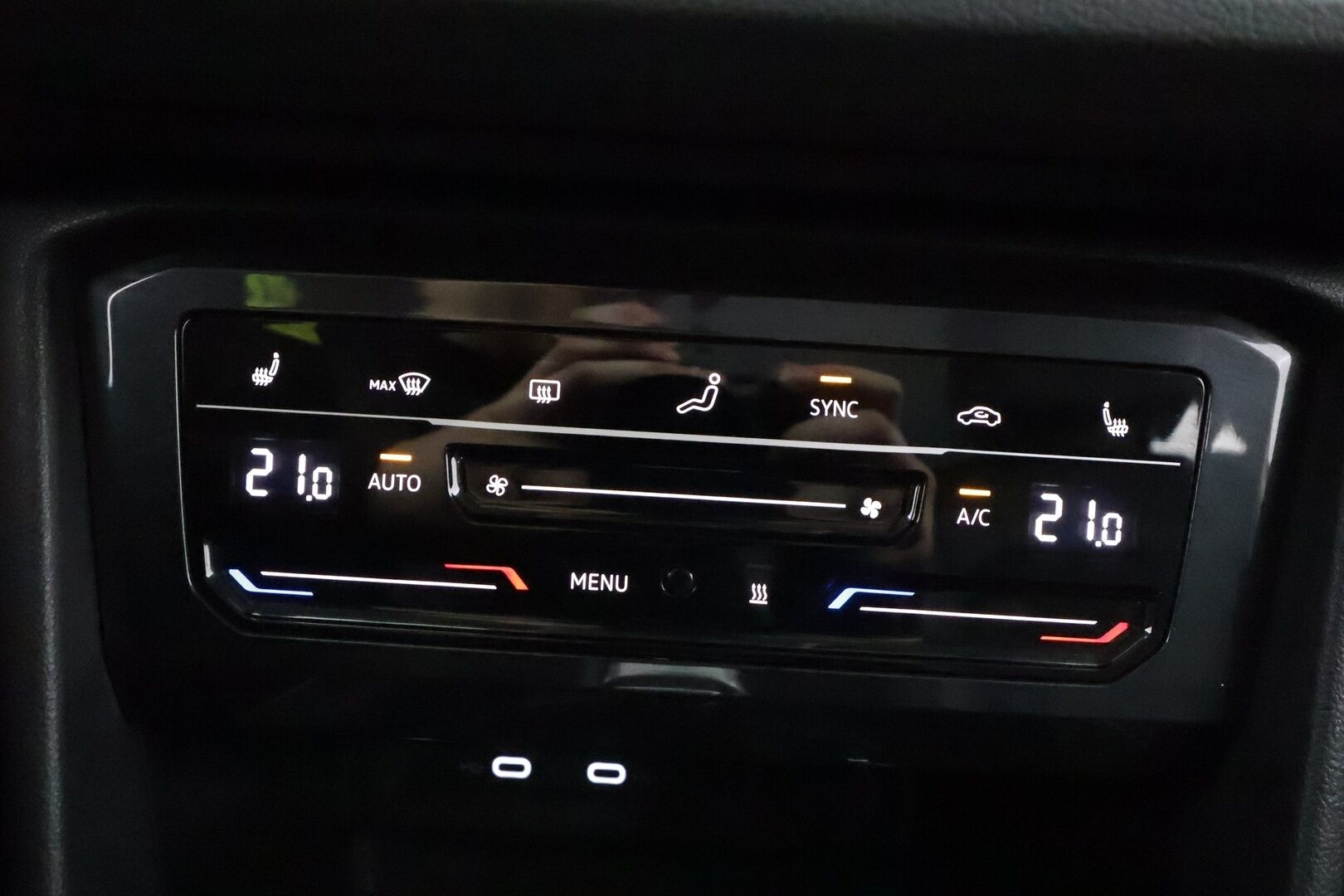 Volkswagen Tiguan 2021 Style 1,5 TSI 110 kW DSG - | Webasto | ACC | Matrix-LED | Muistipenkki | P.Kamera | Kaistavahti | Keyless | 1-om Suomi-auto | Kahdet renkaat | 