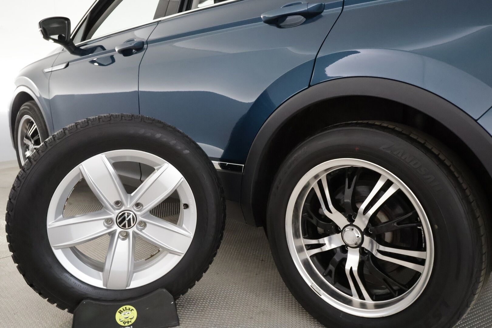 Volkswagen Tiguan 2021 Style 1,5 TSI 110 kW DSG **Webasto / Adapt.Vakkari / Matrix-LED / P.kamera / Kaistavahti / Digimittaristo / Keyless** - Huippuvarusteet / Suomi-auto / Kahdet Renkaat