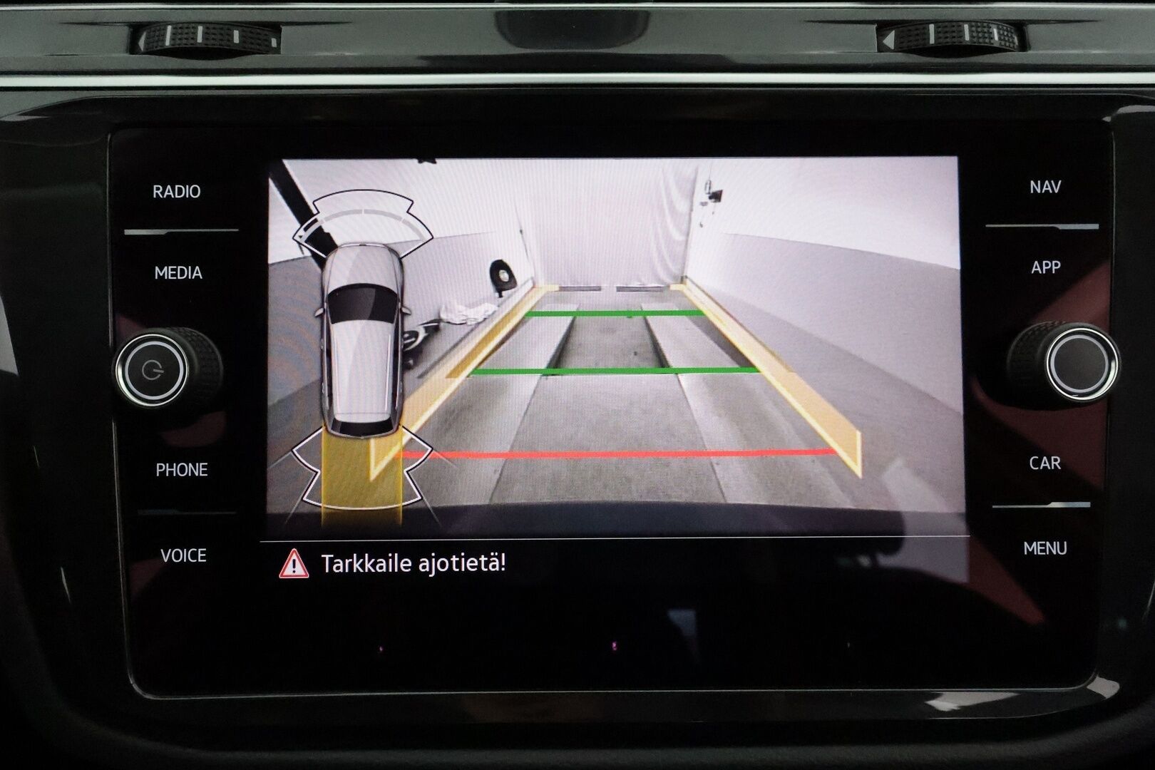 Volkswagen Tiguan 2021 Style 1,5 TSI 110 kW DSG **Webasto / Adapt.Vakkari / Matrix-LED / P.kamera / Kaistavahti / Digimittaristo / Keyless** - Huippuvarusteet / Suomi-auto / Kahdet Renkaat