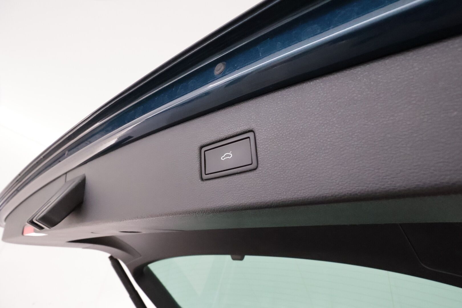 Volkswagen Tiguan 2021 Style 1,5 TSI 110 kW DSG **Webasto / Adapt.Vakkari / Matrix-LED / P.kamera / Kaistavahti / Digimittaristo / Keyless** - Huippuvarusteet / Suomi-auto / Kahdet Renkaat