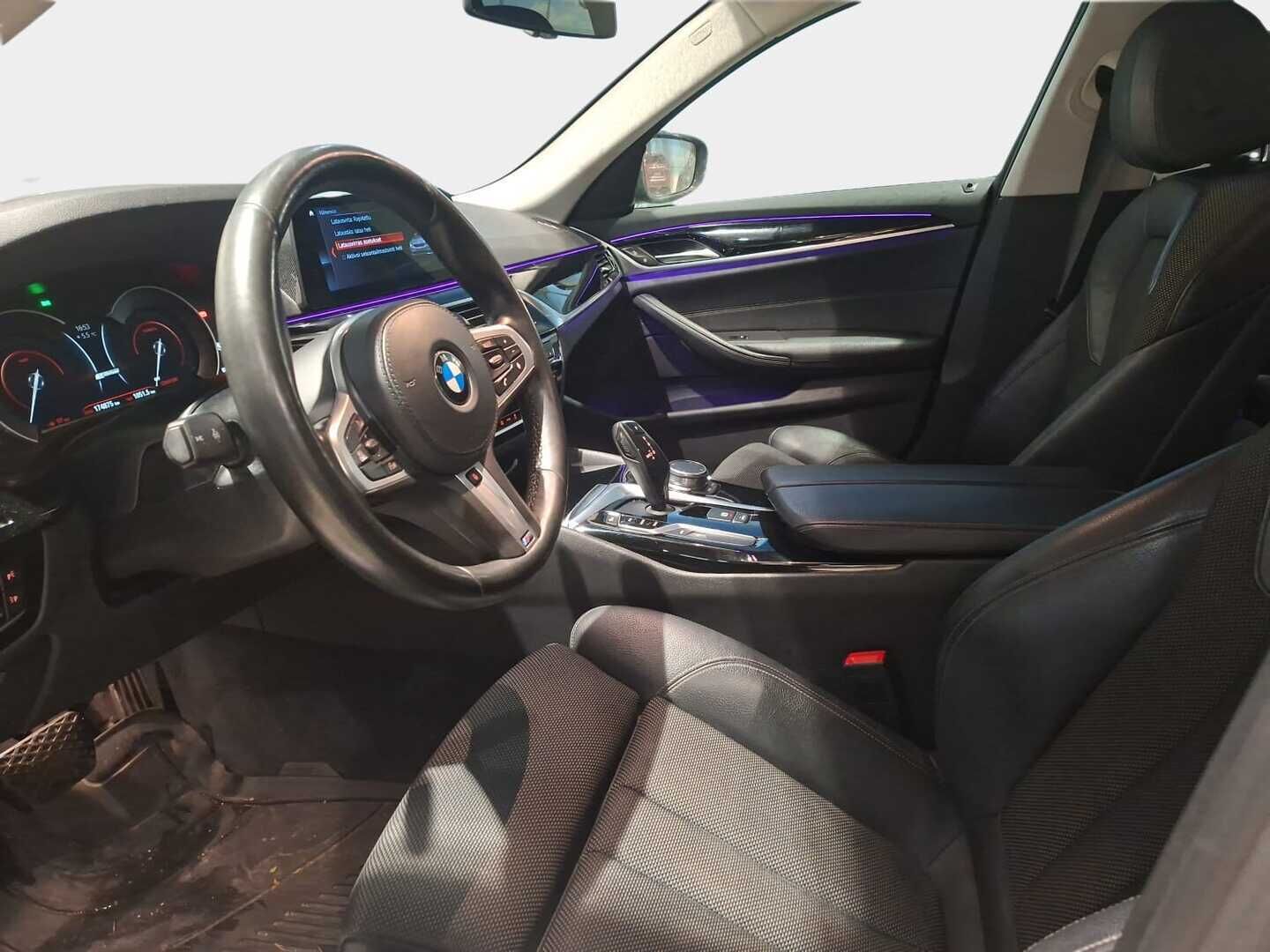 BMW 530 2018 G30 Sedan 530i A Business Sport / M-Sport lämpöratti / Sporttipenkit / Merkkihuollettu! / P-kamera / Digimittaristo - Shadow Line / Ambiente valaistus / Seuraava huolto 2027! - HULLU BLACKWEEK KORKOTARJOUS 2,49%