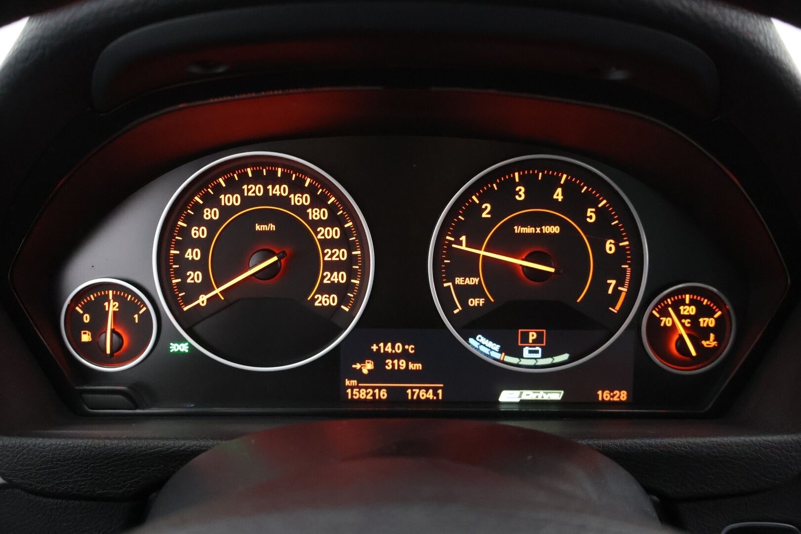 BMW 330 2017 330e iPerformance Sedan (AA) 4ov 1998cm3 A - Tulossa myyntiin! 