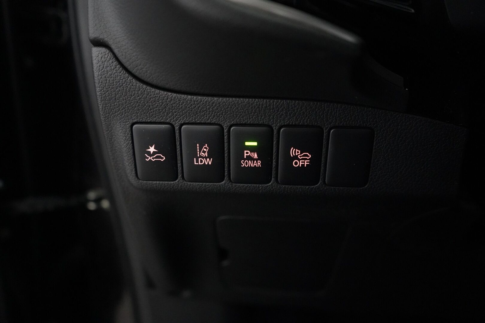 Mitsubishi Outlander PHEV 2019 Instyle 4WD 5P - ACC | Koukku | Puolinahat | Kamera | Ratinlämmitys | 2 x vanteet | Fiksut huollot