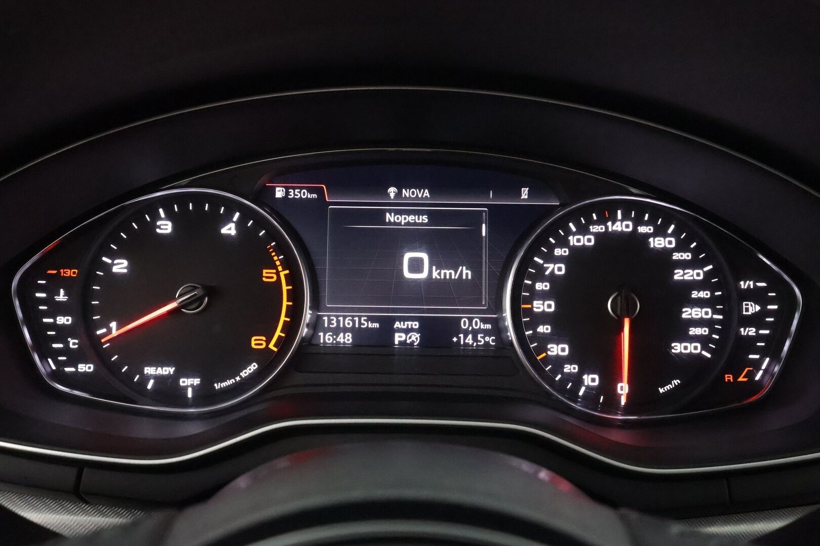 Audi A4 2018 Avant Business 2,0 TDI 140 kW quattro S tronic - ACC | Webasto | Koukku | LED | P.tutkat | Sporttipenkit | Ambient 