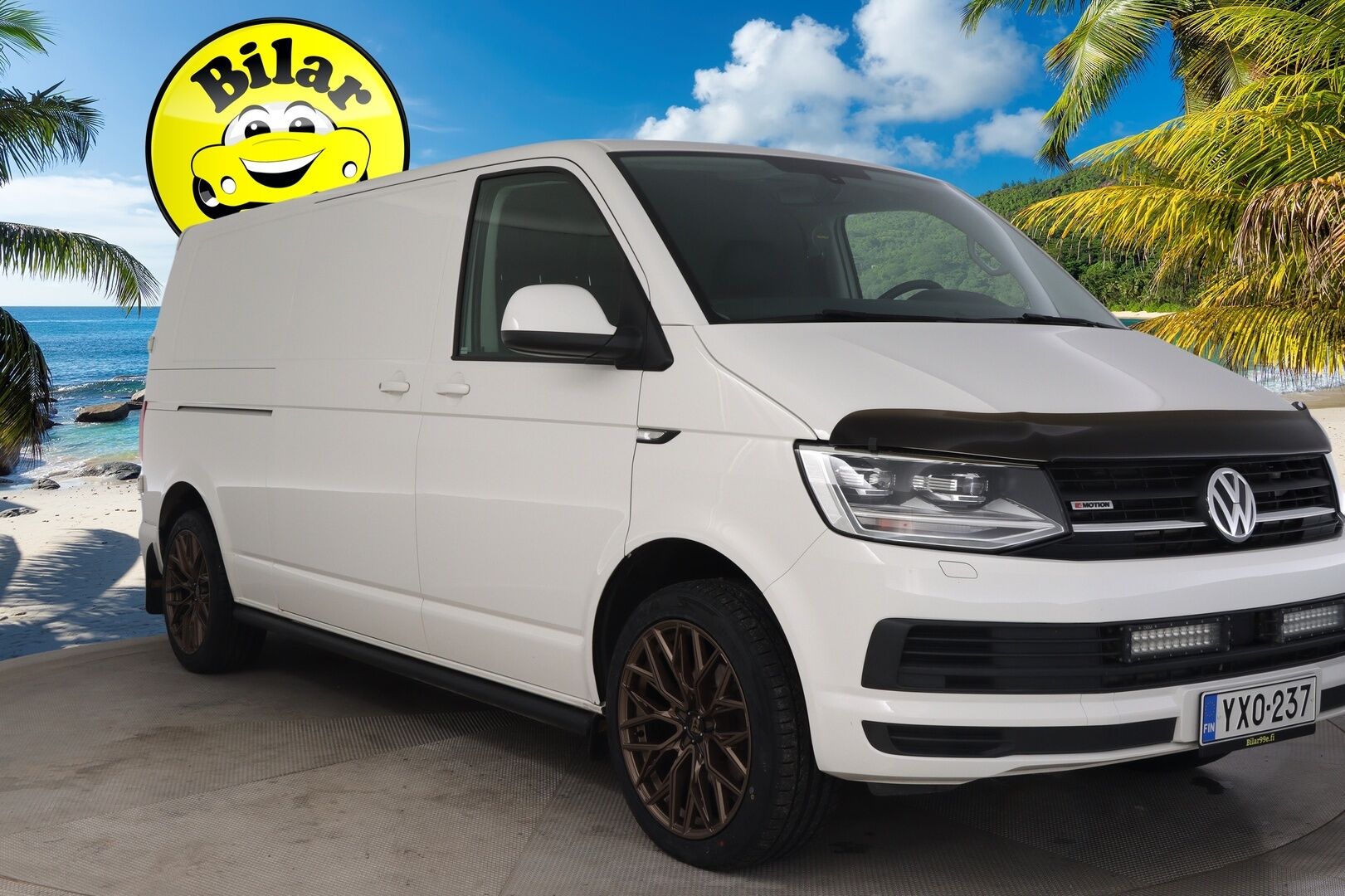 Volkswagen Transporter 2018 Pitkä 2,0 TDI 110 kW 4Motion*Adapt. Vakkari / Webasto / Läpijuostava / Vetokoukku* - *Jakohihna vaihdettu / 2x renkaat&alumiinivanteet*