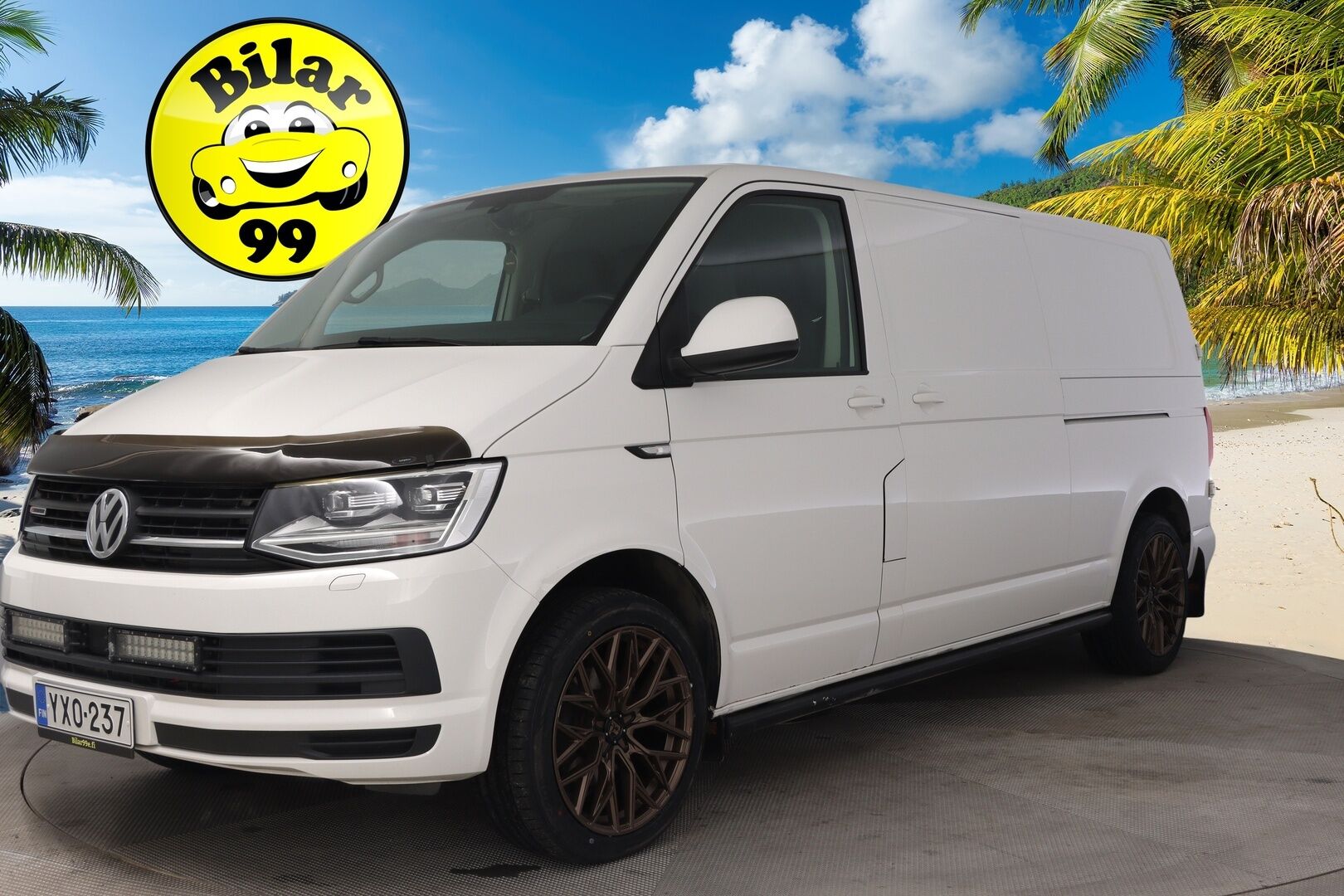 Volkswagen Transporter 2018 Pitkä 2,0 TDI 110 kW 4Motion*Adapt. Vakkari / Webasto / Läpijuostava / Vetokoukku* - *Jakohihna vaihdettu / 2x renkaat&alumiinivanteet*