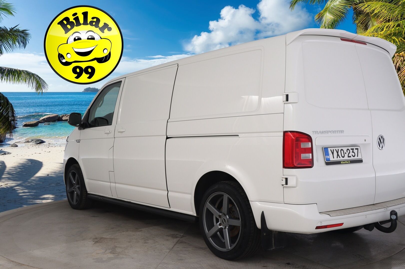 Volkswagen Transporter 2018 Pitkä 2,0 TDI 110 kW 4Motion*Adapt. Vakkari / Webasto / Läpijuostava / Vetokoukku* - *Jakohihna vaihdettu / 2x renkaat&alumiinivanteet*