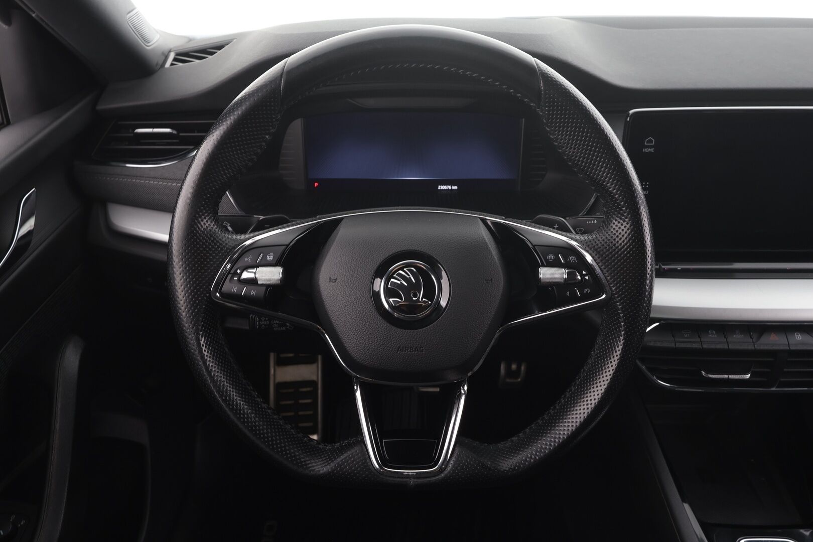 Skoda Octavia 2021 2,0 TDI 200 4x4 Style DSG * ACC / Matrix-LED / Webasto / Koukku / P.kamera / Keyless / Apple & Android * - Suomi-auto / Kahdet Renkaat