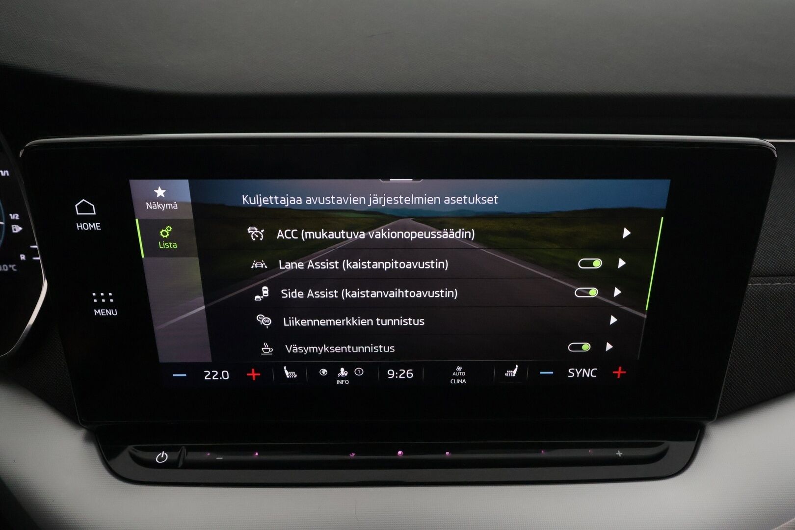 Skoda Octavia 2021 2,0 TDI 200 4x4 Style DSG * ACC / Matrix-LED / Webasto / Koukku / P.kamera / Keyless / Apple & Android * - Suomi-auto / Kahdet Renkaat