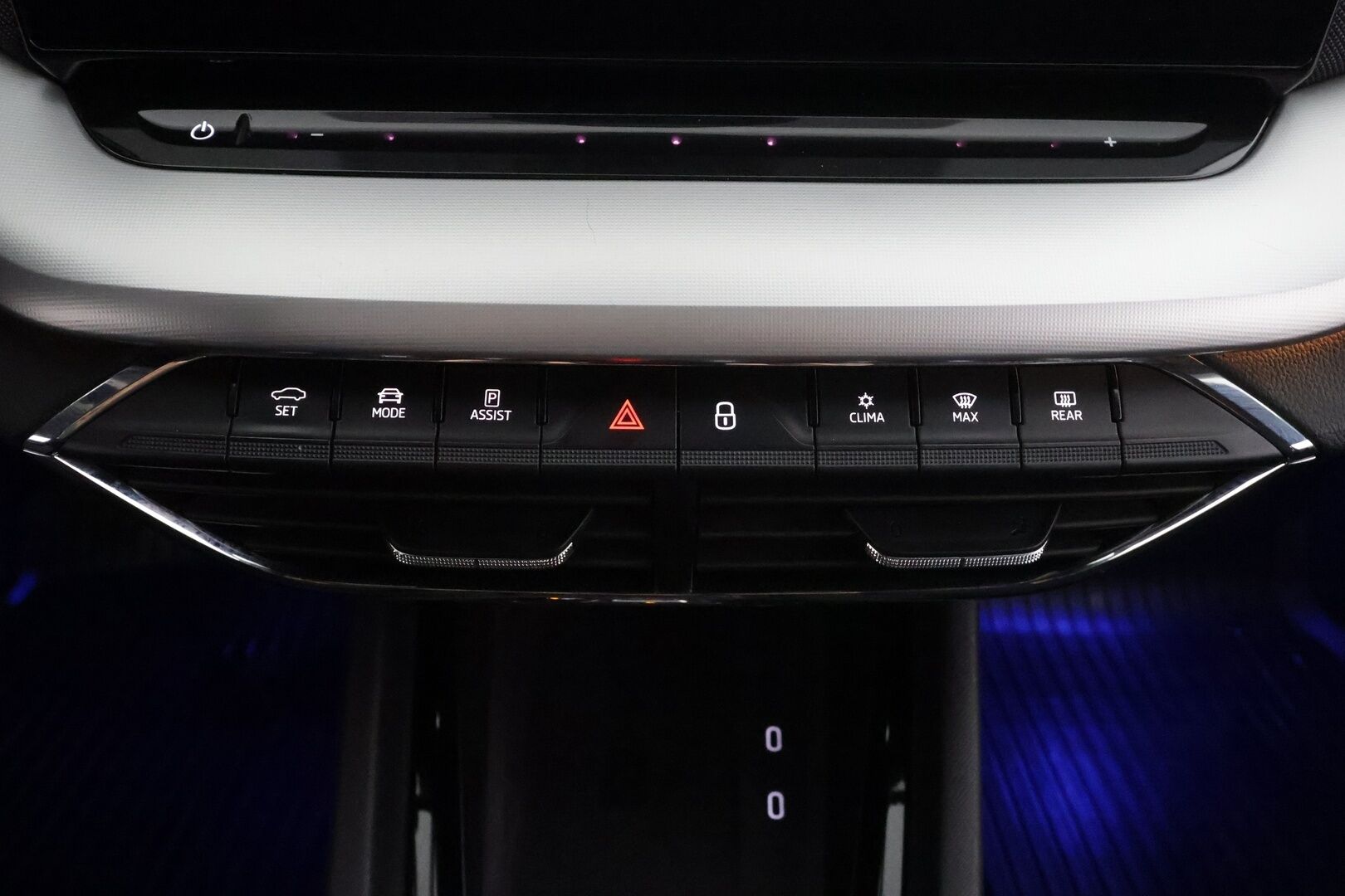 Skoda Octavia 2021 2,0 TDI 200 4x4 Style DSG * ACC / Matrix-LED / Webasto / Koukku / P.kamera / Keyless / Apple & Android * - Suomi-auto / Kahdet Renkaat