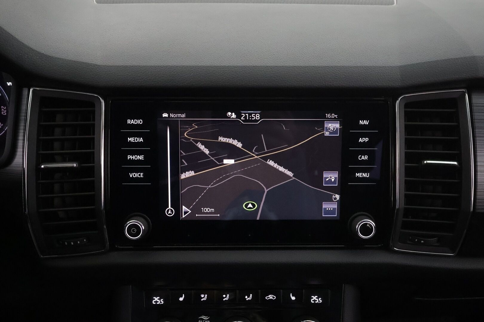 Skoda Kodiaq 2021 2,0 TDI 150 4x4 Ambition BusinessLine DSG * ACC / P.Kamera / LED / Navi / Webasto / KeylessGo * - 1.Om Suomi-auto / Kahdet renkaat aluvanteilla / Merkkihuollettu