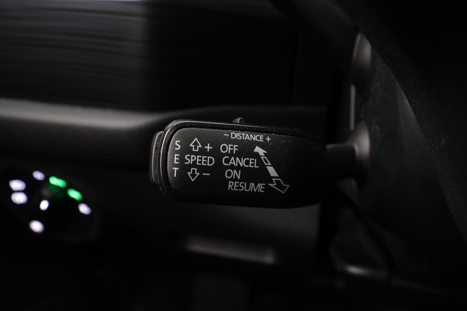 Skoda Kodiaq 2021 2,0 TDI 150 4x4 Ambition BusinessLine DSG * ACC / P.Kamera / LED / Navi / Webasto / KeylessGo * - 1.Om Suomi-auto / Kahdet renkaat aluvanteilla / Merkkihuollettu