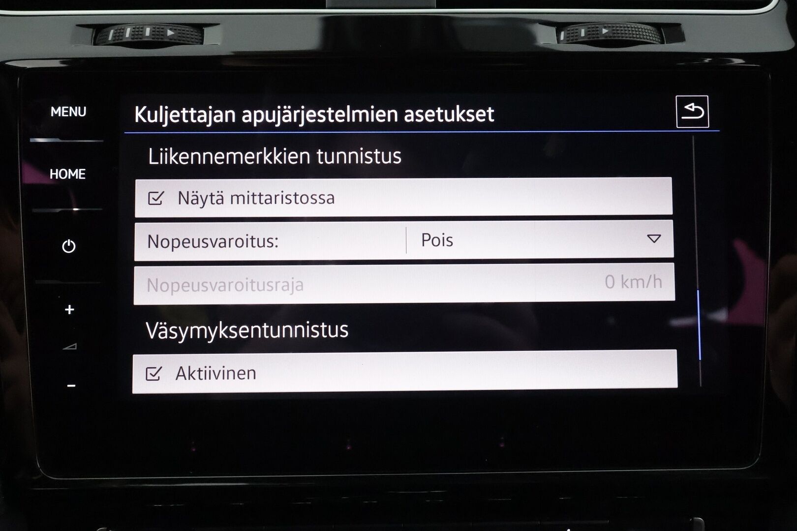 Volkswagen Golf 2017 Variant R 2,0 TSI 228 kW 4MOTION DSG * ACC / Adapt.LED / P.Kamera / Sisätilanlämmitin / Dynaudio / Katveavustin * - Kaistavahti / Navi / Digimittaristo / Kahdet renkaat aluvanteilla - HULLUT AVAJAISHULINAT KORKOTARJOUS 3,29 %