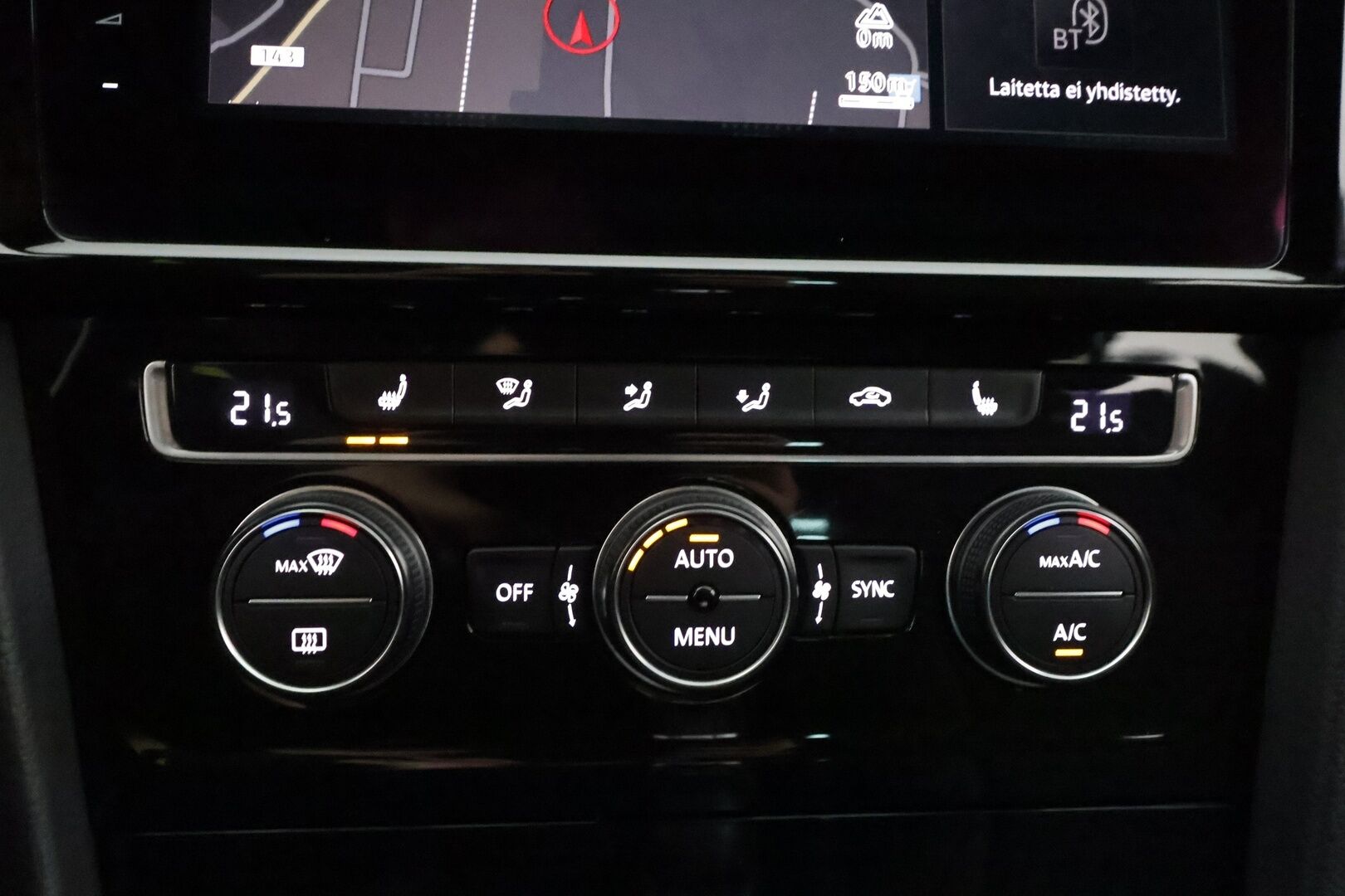 Volkswagen Golf 2017 Variant R 2,0 TSI 228 kW 4MOTION DSG * ACC / Adapt.LED / P.Kamera / Sisätilanlämmitin / Dynaudio / Katveavustin * - Kaistavahti / Navi / Digimittaristo / Kahdet renkaat aluvanteilla - HULLUT AVAJAISHULINAT KORKOTARJOUS 3,29 %