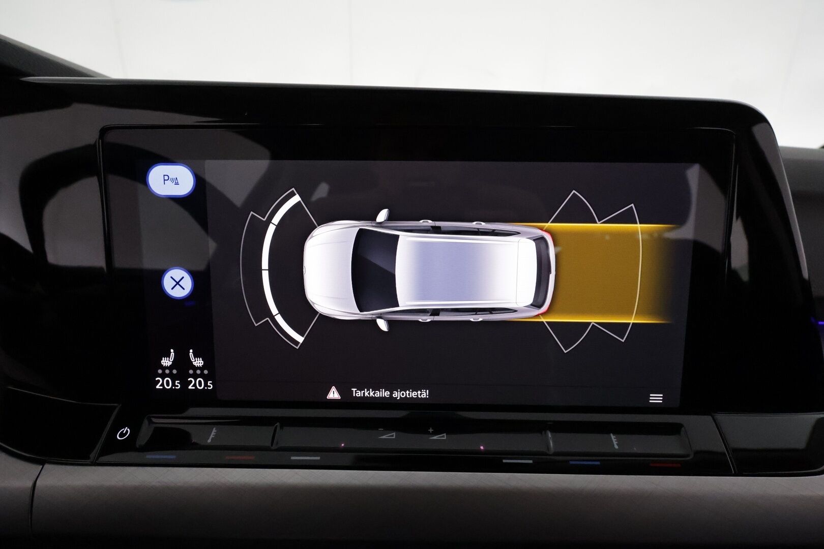 Volkswagen Golf 2021 Variant Comfort 1,0 eTSI (MHEV) 81 kW DSG **ACC / P.tutkat / Digimittaristo / Webasto / Navi / LED** - Suomi-auto / Kahdet renkaat aluvanteilla