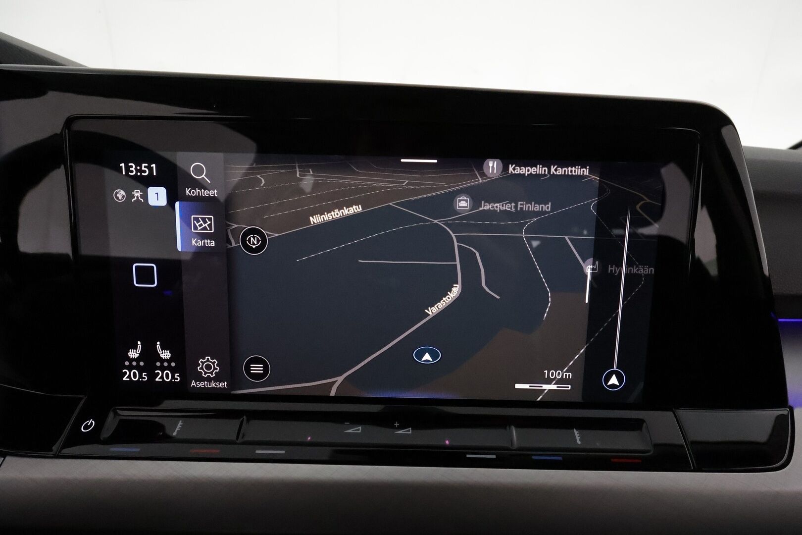 Volkswagen Golf 2021 Variant Comfort 1,0 eTSI (MHEV) 81 kW DSG **ACC / P.tutkat / Digimittaristo / Webasto / Navi / LED** - Suomi-auto / Kahdet renkaat aluvanteilla