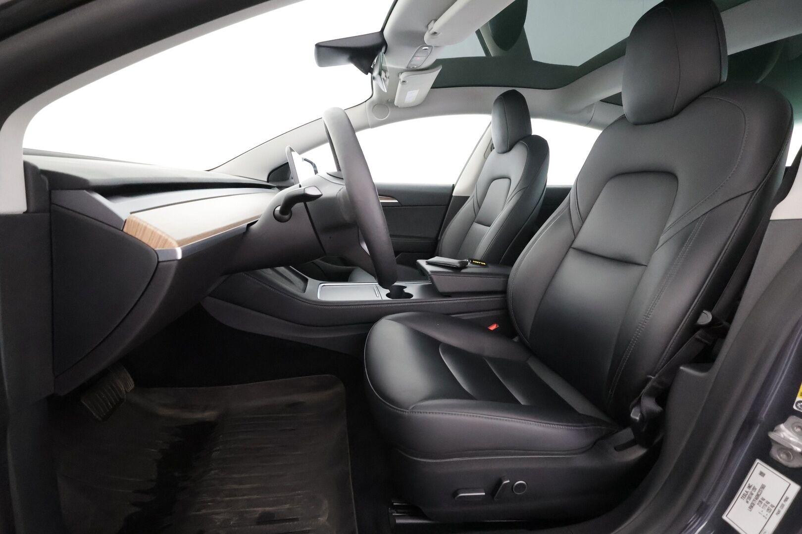 Tesla Model 3 2021 Standard Range Plus - | 1-om suomiauto | ACC | ILP | Matrix | Lasikatto | Sähkönahat | Muistipenkki | P.kamera ja tutkat | Autosteer | 2x renkaat aluin | ALV |