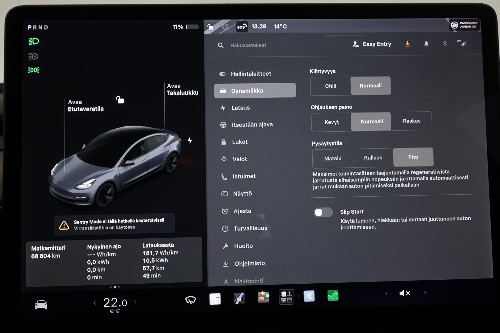 Tesla Model 3 2021 Standard Range Plus - | 1-om suomiauto | ACC | ILP | Matrix | Lasikatto | Sähkönahat | Muistipenkki | P.kamera ja tutkat | Autosteer | 2x renkaat aluin | ALV |