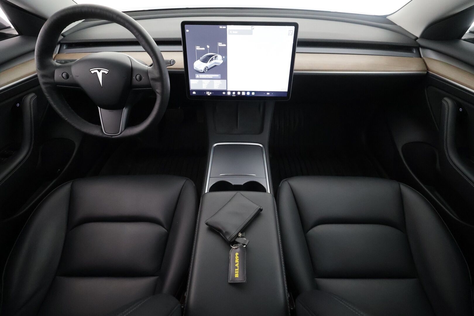 Tesla Model 3 2021 Standard Range Plus - | 1-om suomiauto | ACC | ILP | Matrix | Lasikatto | Sähkönahat | Muistipenkki | P.kamera ja tutkat | Autosteer | 2x renkaat aluin | ALV |