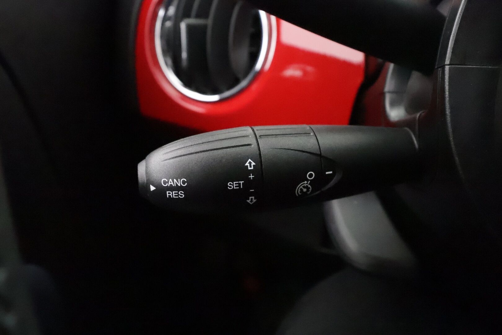 Fiat 500 2021 1.0 70hv Hybrid MT Lounge * Vakkari / Bluetooth / Ilmastointi / Penkinlämmittimet / Facelift * - Suomi-auto - HULLUT AVAJAISHULINAT KORKOTARJOUS 3,29 %