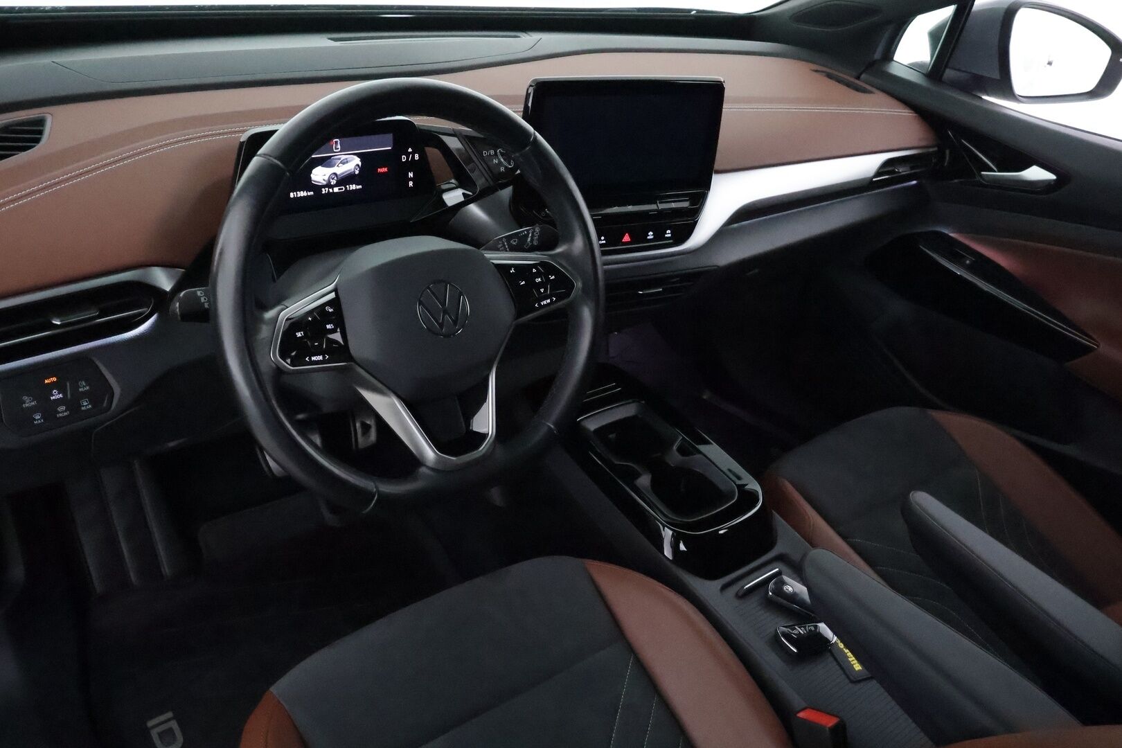 Volkswagen ID.4 2021 Pro Performance 150 kW, akku 77 kWh **Adapt.vakkari / P.tutkat / Apple&Android / TULOSSA