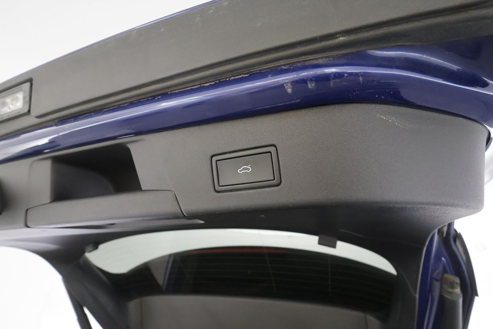 Volkswagen ID.4 2021 Pro Performance Tech 150 kW, akku 77 kWh - | ACC | ILP | HUD | IQ-Light | Lasikatto | 360-Kamera | Hierovat Muistipenkit | Puolinahat | Keyless | Apple&Android | 1.Om suomi-auto | Kahdet Renkaat |