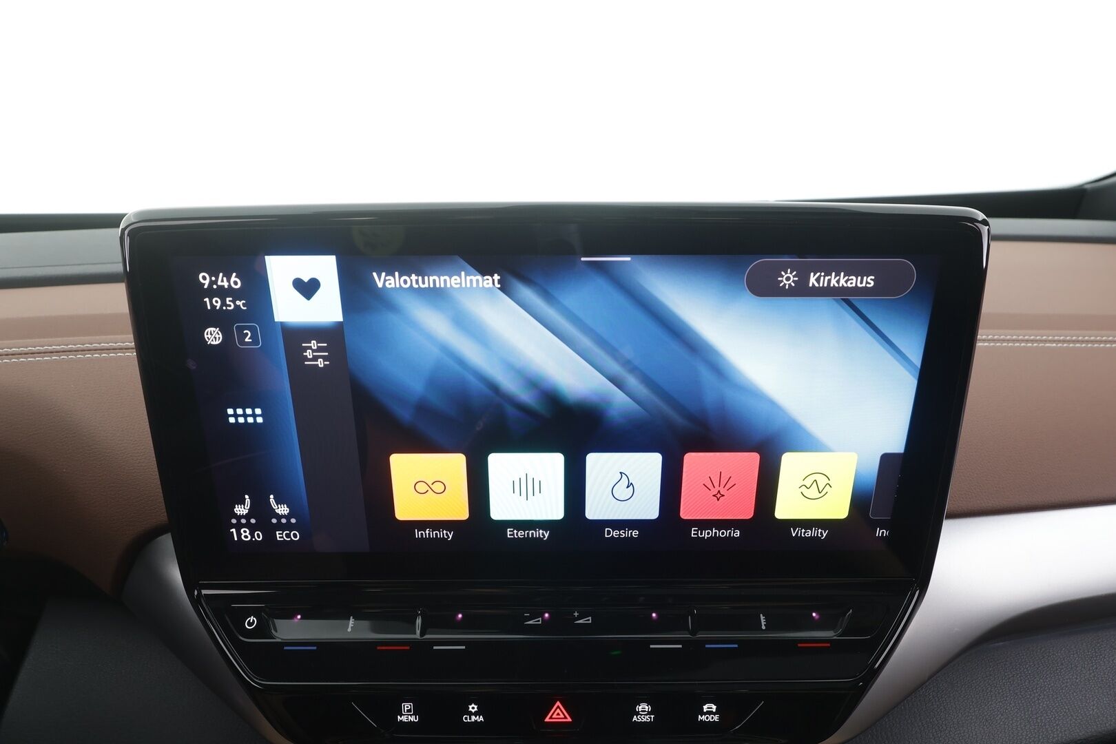 Volkswagen ID.4 2021 Pro Performance Tech 150 kW, akku 77 kWh - | ACC | ILP | HUD | IQ-Light | Lasikatto | 360-Kamera | Hierovat Muistipenkit | Puolinahat | Keyless | Apple&Android | 1.Om suomi-auto | Kahdet Renkaat |
