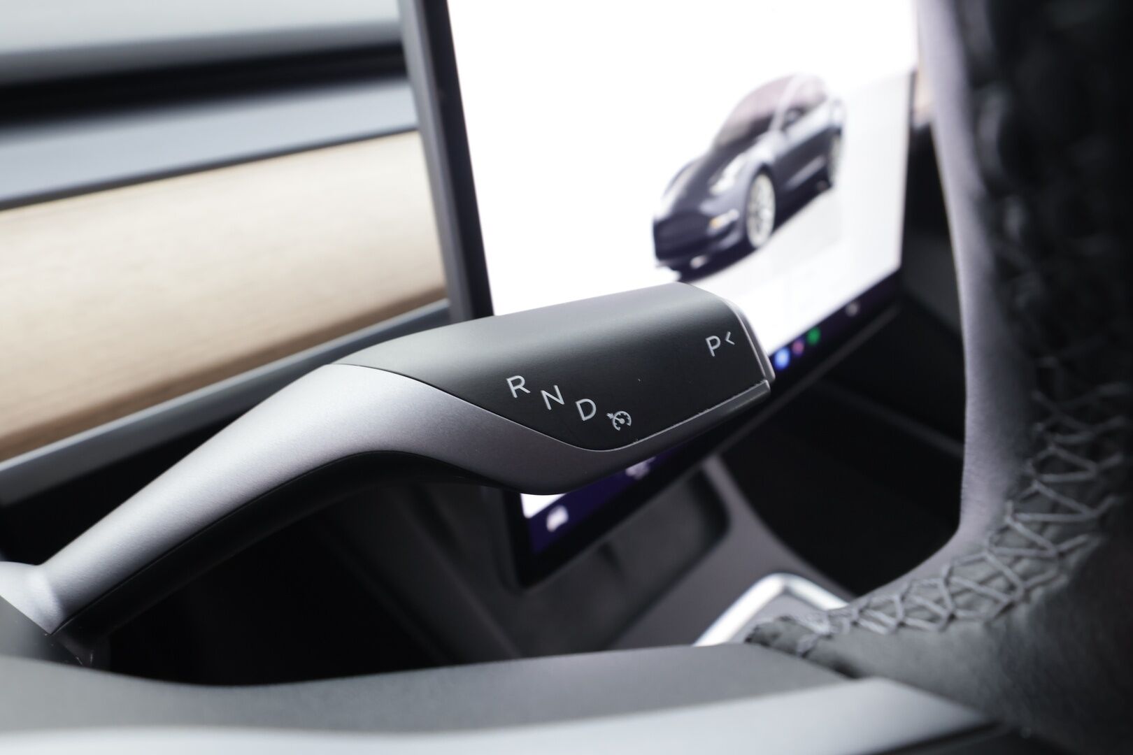 Tesla Model 3 2023 Long Range * ILP / ACC / Lasikatto / Matrix-LED / P.Kamera / Muistipenkki / Premium Audio / Navi / Keyless * - 2x Latauskaapelit