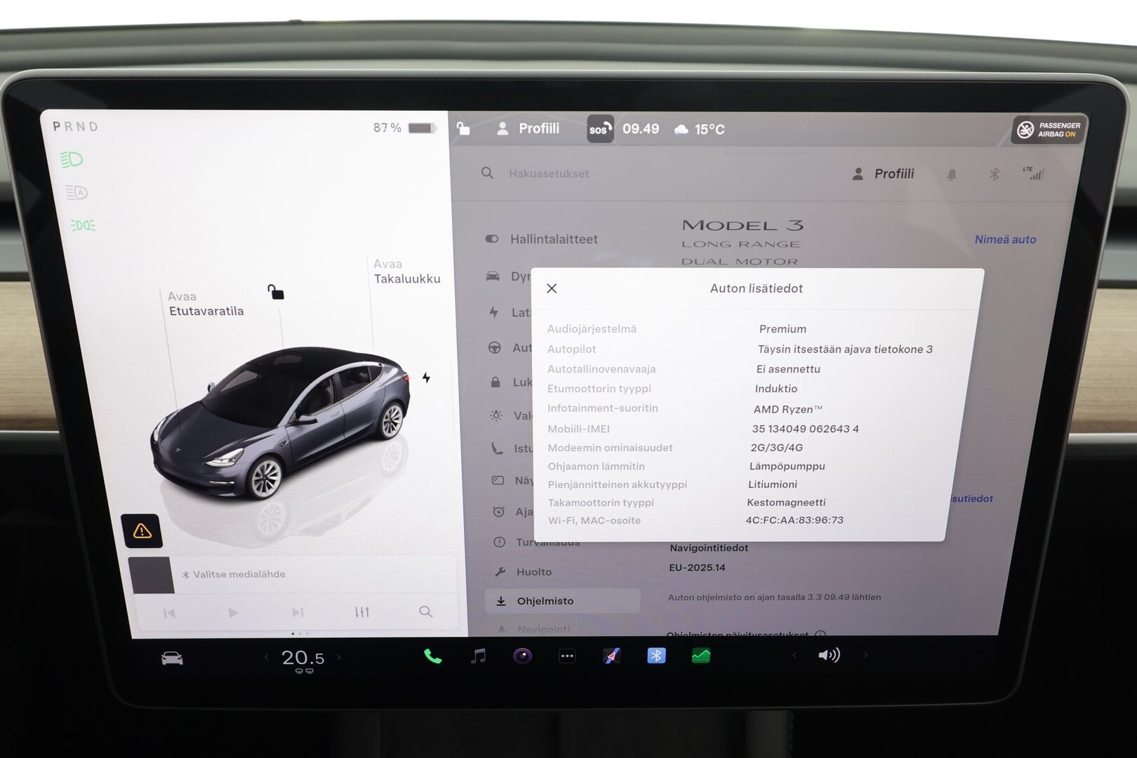 Tesla Model 3 2023 Long Range * ILP / ACC / Lasikatto / Matrix-LED / P.Kamera / Muistipenkki / Premium Audio / Navi / Keyless * - 2x Latauskaapelit
