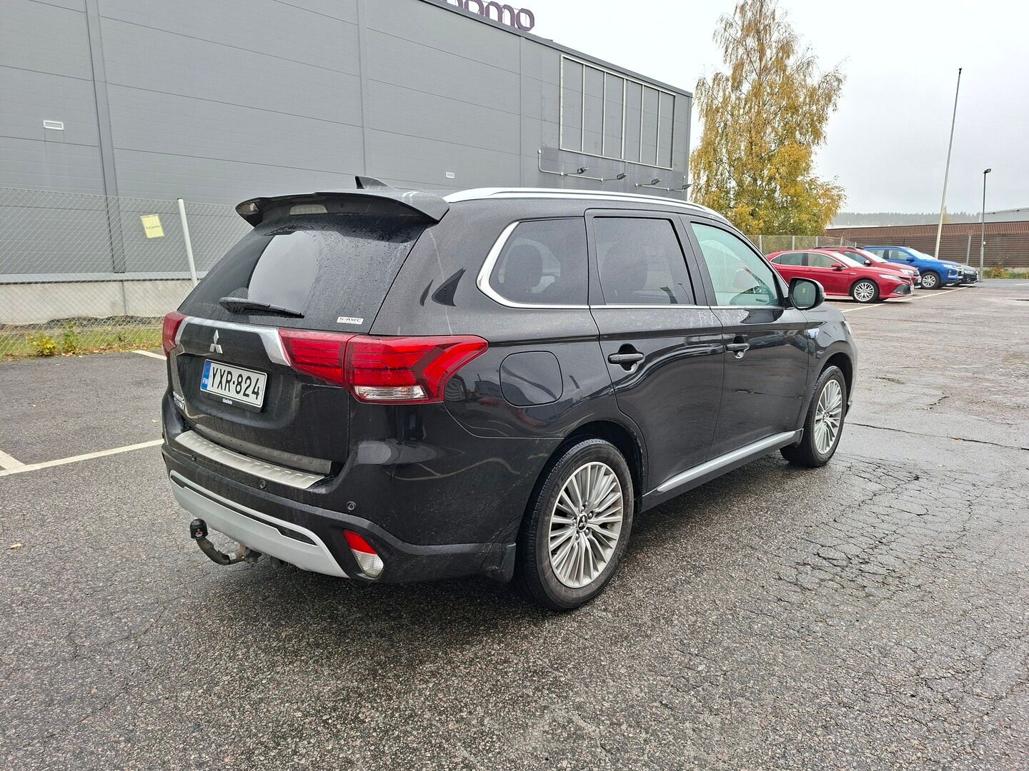 Mitsubishi OUTLANDER PHEV 2020 Business X 4WD 5P - Adapt.Vakkari | Power Sound | Tikkinahat | Vetokoukku | 360-Kamera | Kattoluukku | Navi | Merkkihuollot | Akku kuntotarkastettu!