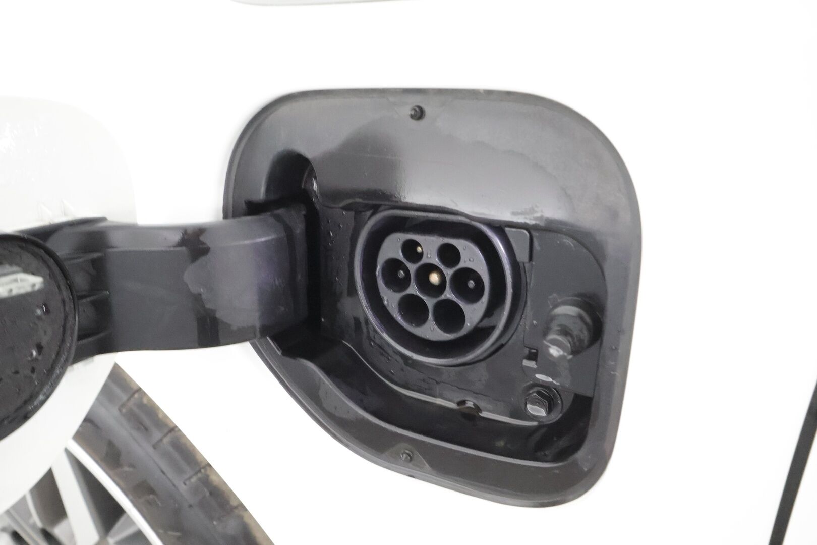 Kia Optima 2019 2,0 GDI PHEV Business Luxury SW A/T * SCC / Webasto / Koukku / 360-kamera / Harma/Kardon / Muistipenkki * - Merkkihuollettu / Koti & Kauppalaturi / Kahdet Renkaat - HULLUT AVAJAISHULINAT KORKOTARJOUS 3,29 %