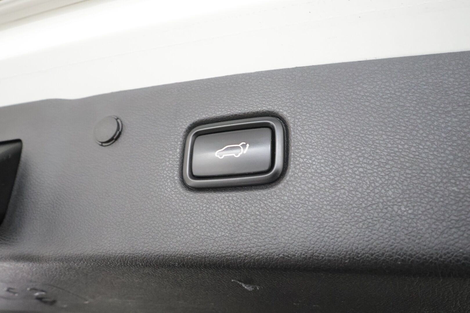 Kia Optima 2019 2,0 GDI PHEV Business Luxury SW A/T * SCC / Webasto / Koukku / 360-kamera / Harma/Kardon / Muistipenkki * - Merkkihuollettu / Koti & Kauppalaturi / Kahdet Renkaat - HULLUT AVAJAISHULINAT KORKOTARJOUS 3,29 %