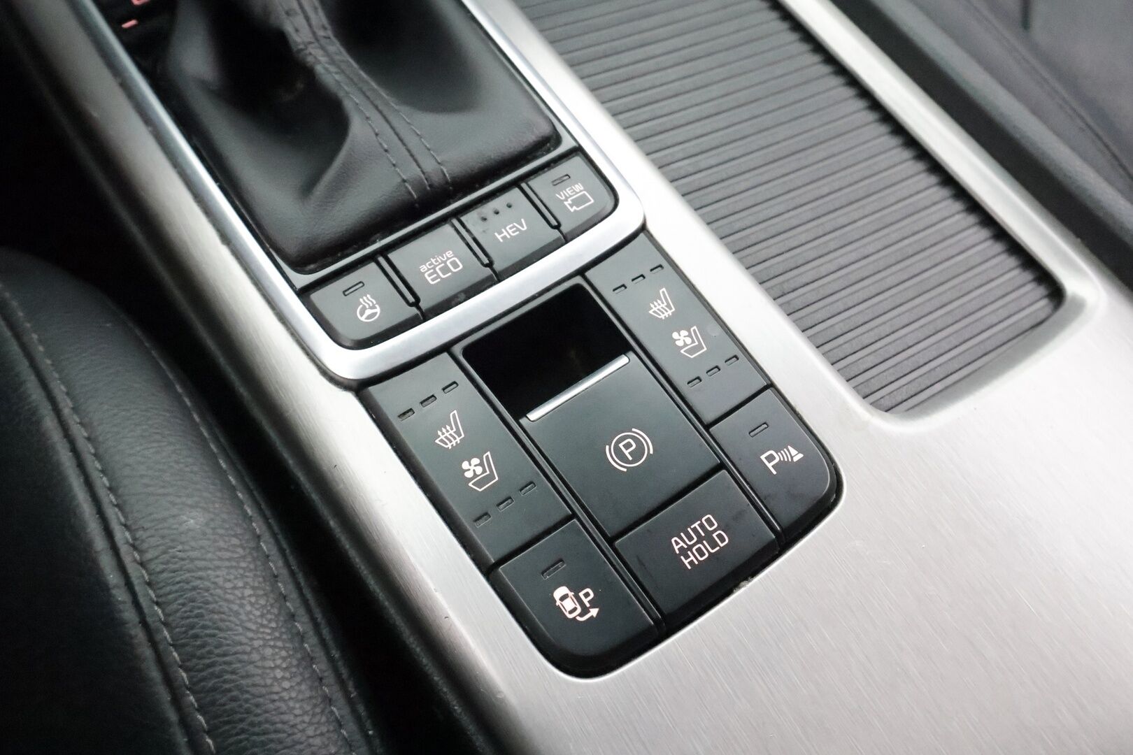 Kia Optima 2019 2,0 GDI PHEV Business Luxury SW A/T * SCC / Webasto / Koukku / 360-kamera / Harma/Kardon / Muistipenkki * - Merkkihuollettu / Koti & Kauppalaturi / Kahdet Renkaat - HULLUT AVAJAISHULINAT KORKOTARJOUS 3,29 %