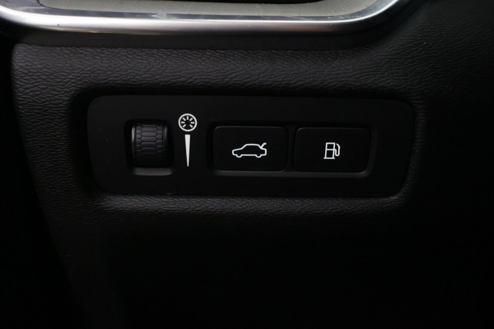 Volvo V60 2020 T6 TwE AWD Inscription aut *Adapt. vakkari / Webasto / Tehdaskoukku / Full LED /  BLIS / Navi / P.Kamera* - 2x renkaat vanteineen / Jakohihna juuri vaihdettu