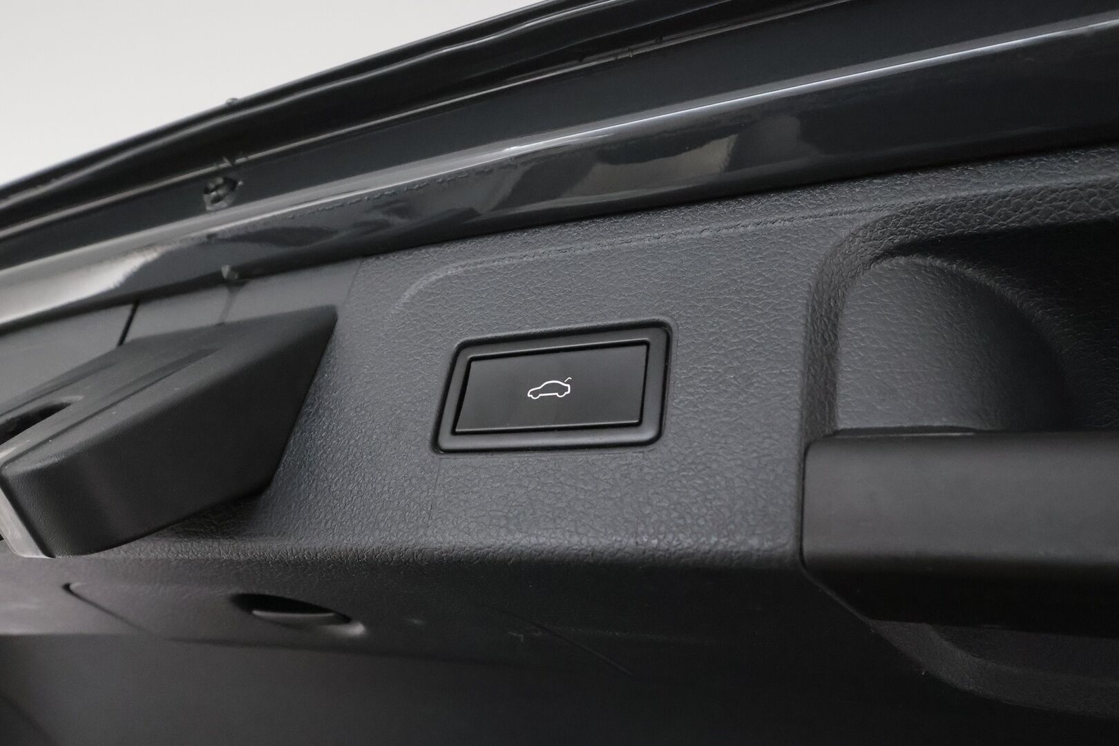 Volkswagen Passat 2021 Variant GTE Plug-In Hybrid 160 kW (218 hv) DSG *Webasto / ACC / LED / P.Kamera / Hierova Muistipenkki / Navi* - 2x Latauskaapelit / Kahdet Renkaat / Merkkihuollettu! - HULLU BLACKWEEK KORKOTARJOUS 2,49%