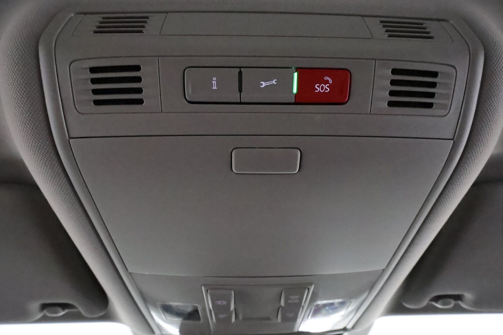 Volkswagen Passat 2021 Variant GTE Plug-In Hybrid 160 kW (218 hv) DSG *Webasto / ACC / LED / P.Kamera / Hierova Muistipenkki / Navi* - 2x Latauskaapelit / Kahdet Renkaat / Merkkihuollettu! - HULLU BLACKWEEK KORKOTARJOUS 2,49%