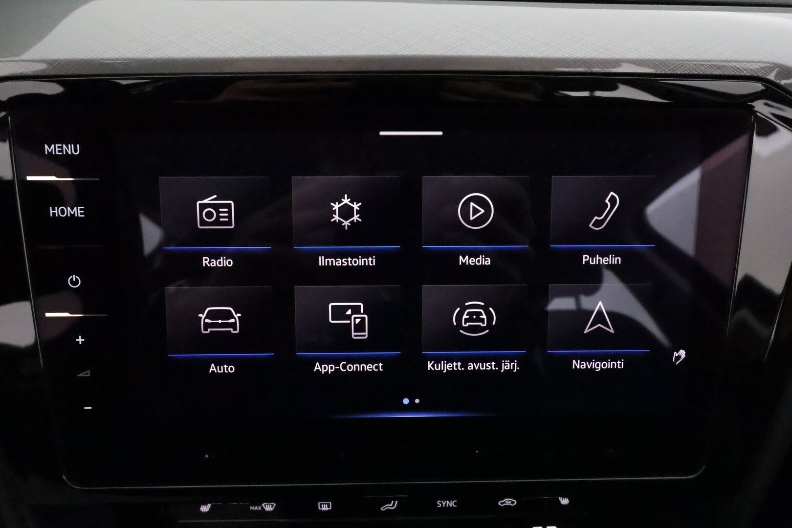 Volkswagen Passat 2021 Variant GTE Plug-In Hybrid 160 kW (218 hv) DSG *Webasto / ACC / LED / P.Kamera / Hierova Muistipenkki / Navi* - 2x Latauskaapelit / Kahdet Renkaat / Merkkihuollettu!