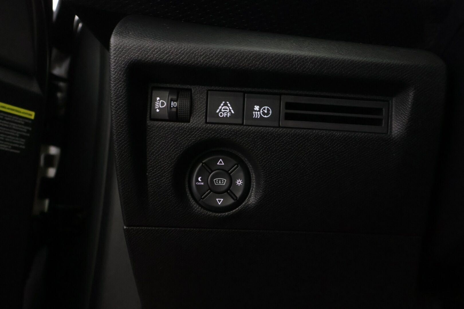 Citroen C4 2022 Full Electric 136 Shine 50 kWh Automaatti ** HUD / Vakkari / 360-kamera / ILP / Osanahka ** - *Akku kuntotarkastettu / Kahdet renkaat aluilla!*