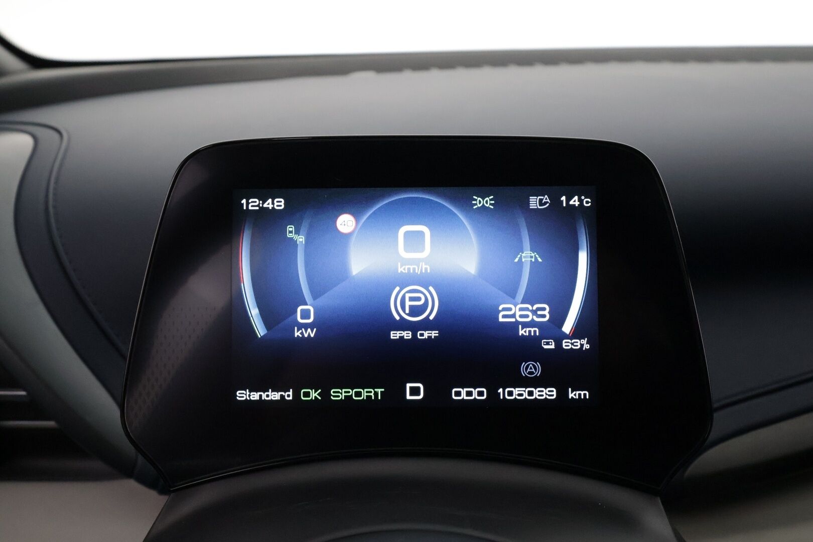 BYD Atto 3 2023 Design - | ACC | ILP | Panorama | Sähkönahat | 360° kamera | Ambient light | BSM | Lane Assist | RCTA | Apple & Android | Keyless | Merkkihuollot | 