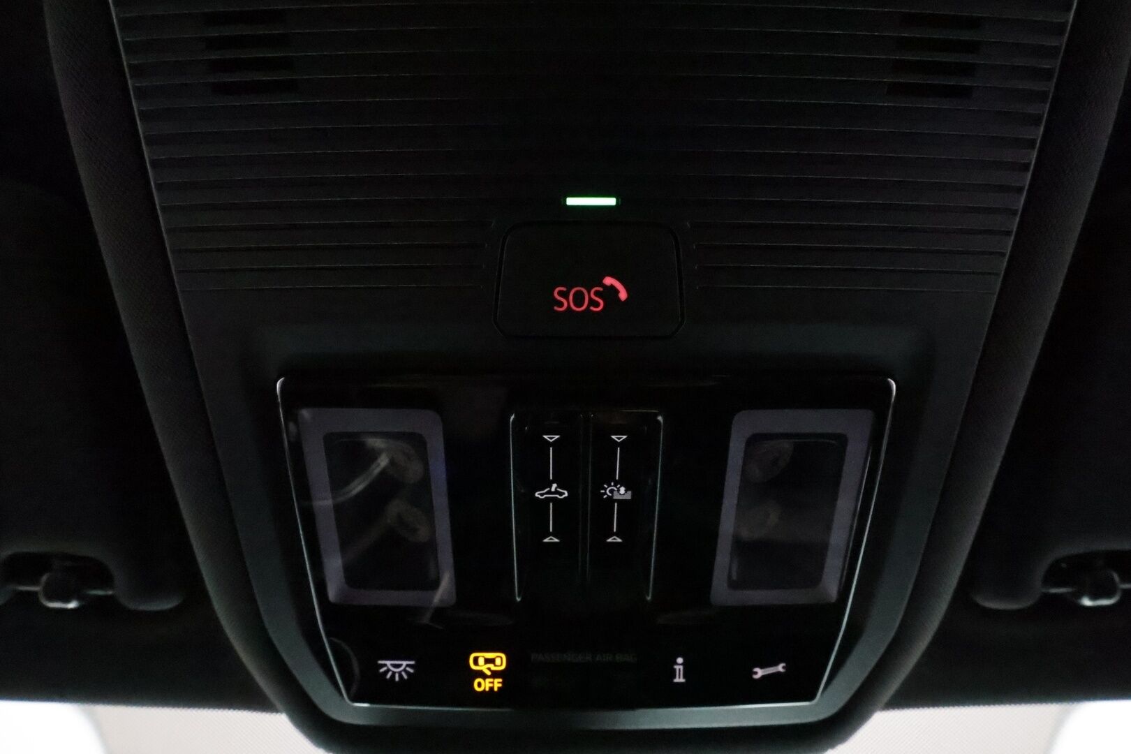 Skoda Octavia 2021 Combi 1.4 PHEV RS IV *ACC / HUD / Panorama / Canton / Hieronta / Matrix LED / Muistipenkit / Navi* - P.kamera / Kahdet renkaat aluvanteilla / Huippuvarusteet!