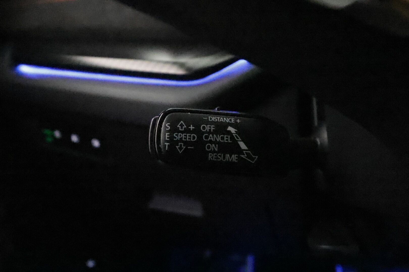 Skoda Octavia 2021 Combi 1.4 PHEV RS IV *ACC / HUD / Panorama / Canton / Hieronta / Matrix LED / Muistipenkit / Navi* - P.kamera / Kahdet renkaat aluvanteilla / Huippuvarusteet!