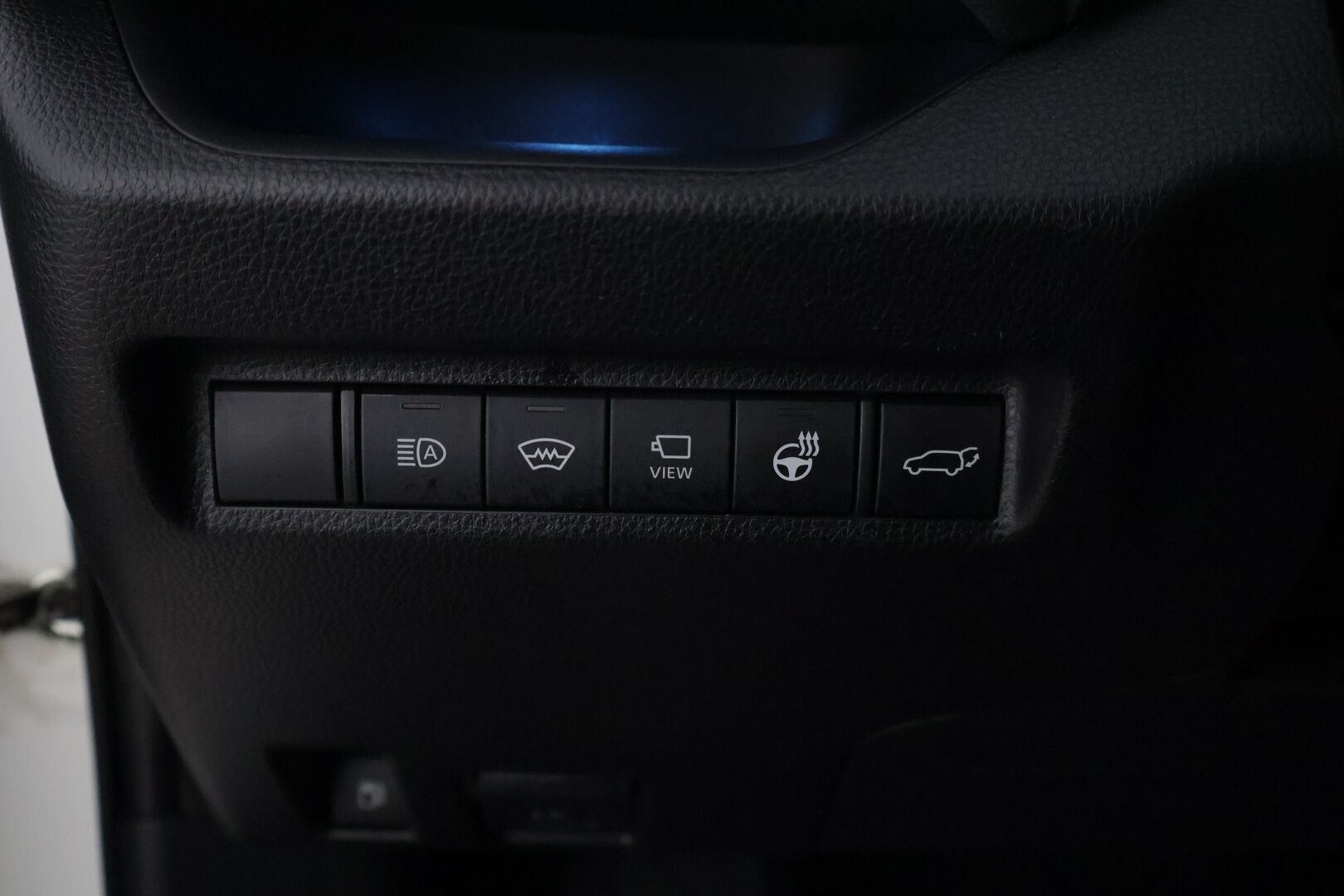 Toyota RAV4 2020 2,5 Hybrid AWD-i Premium - | Panorama | Acc | 360 | Ilmastoidut penkit | JBL | Muistipenkki | Ratinlämmitin |