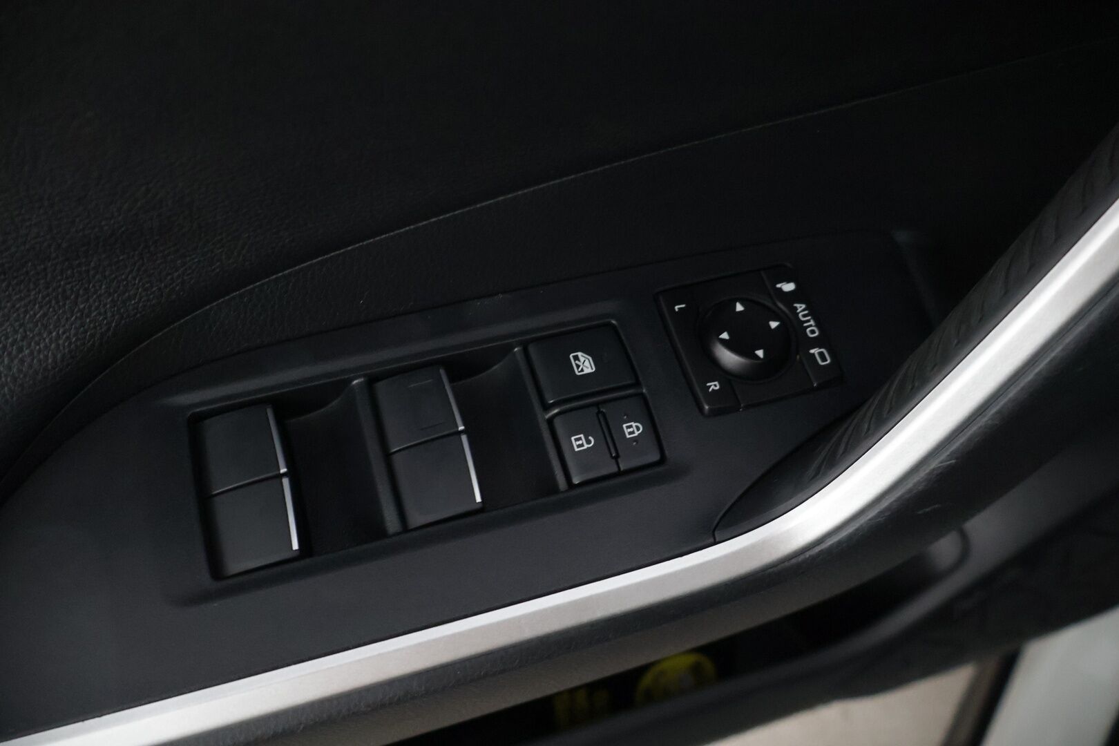 Toyota RAV4 2020 2,5 Hybrid AWD-i Premium - | Panorama | Acc | 360 | Ilmastoidut penkit | JBL | Muistipenkki | Ratinlämmitin |