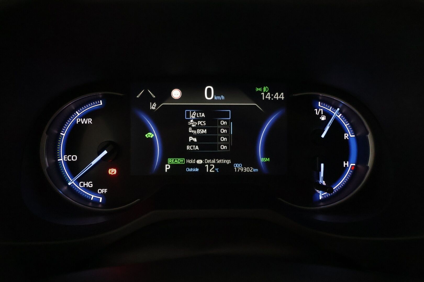 Toyota RAV4 2020 2,5 Hybrid AWD-i Premium - | Panorama | Acc | 360 | Ilmastoidut penkit | JBL | Muistipenkki | Ratinlämmitin |