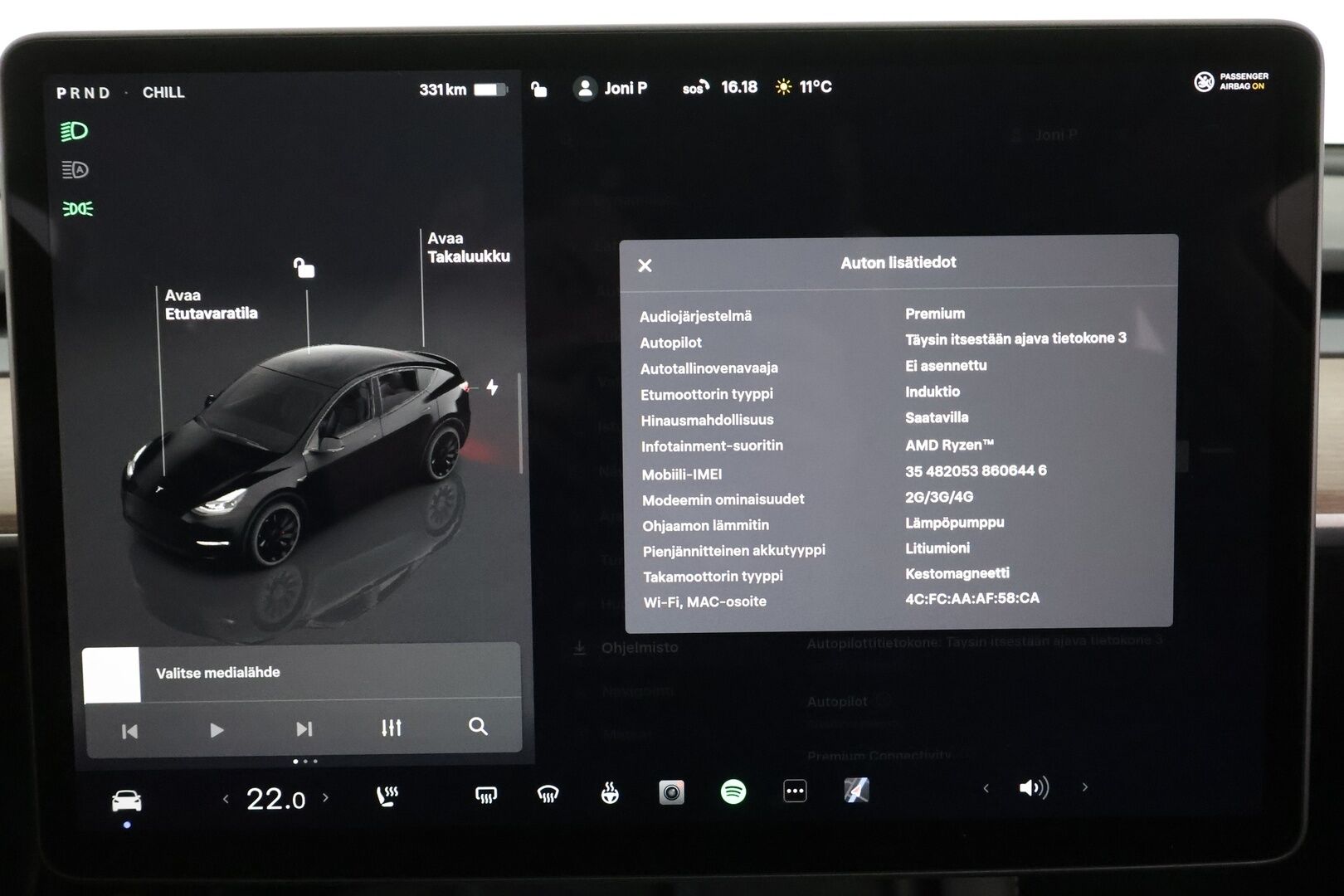 Tesla Model Y 2024 Performance * Koukku / ILP / ACC / Lasikatto / Premium Audio / P.Kamera / Matrix-LED / Muistipenkki / Kaistavahti * - 1-om Suomi-auto / 2x Latauskaapelit / Kahdet renkaat aluvanteilla - HULLUT AVAJAISHULINAT KORKOTARJOUS 3,29 %